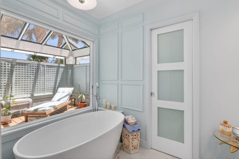 Condo in Stuart, Florida, 2 bedrooms  № 2186326 - photo 7
