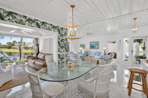 Condo in Stuart, Florida, 2 bedrooms  № 2186326 - photo 24