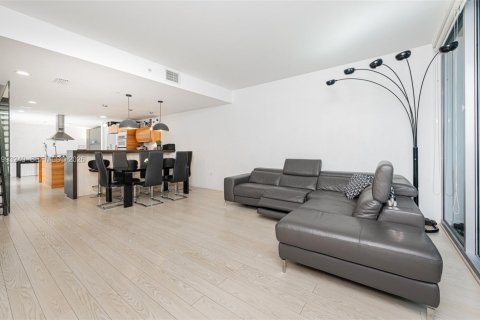 Купить кондоминиум в Авентура, Флорида 2 спальни, 166.48м2, № 2057098 - фото 3