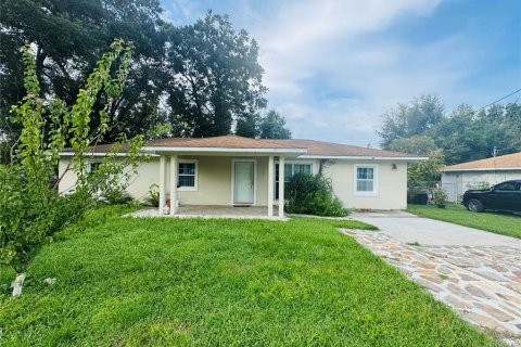 Casa en venta en Ocala, Florida, 3 dormitorios, 126.16 m2 № 1902387 - foto 1
