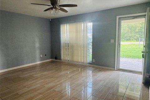 Casa en venta en Ocala, Florida, 3 dormitorios, 126.16 m2 № 1902387 - foto 2