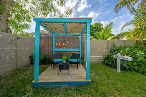 Villa ou maison à louer à Hollywood, Floride: 1 chambre, 304.44 m2 № 1850865 - photo 5