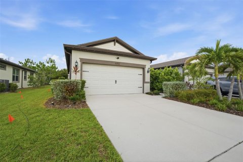 House in Apollo Beach, Florida 2 bedrooms, 147.16 sq.m. № 2237791 - photo 3