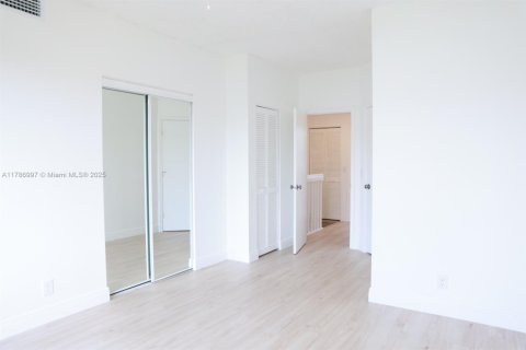 Touwnhouse à vendre à Weston, Floride: 2 chambres, 103.12 m2 № 1697827 - photo 16
