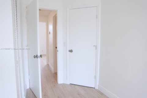 Touwnhouse à vendre à Weston, Floride: 2 chambres, 103.12 m2 № 1697827 - photo 26