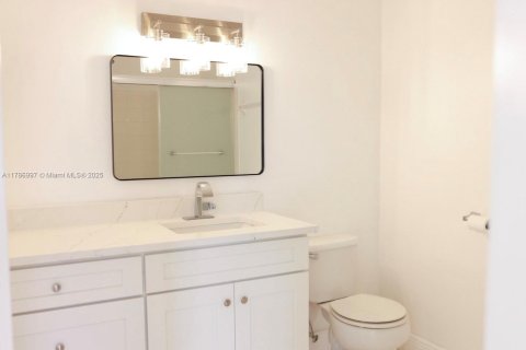 Touwnhouse à vendre à Weston, Floride: 2 chambres, 103.12 m2 № 1697827 - photo 28