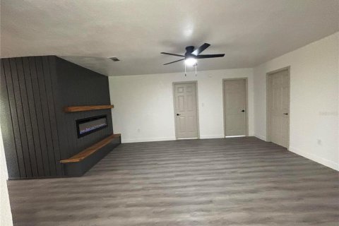 House in Indian lake estates, Florida 3 bedrooms, 183.48 sq.m. № 1822293 - photo 15