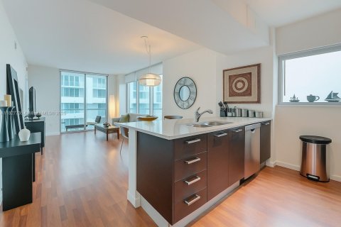 Condominio en venta en Miami, Florida, 2 dormitorios, 99.22 m2 № 1799104 - foto 5