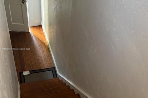 Снять в аренду кондоминиум в Уэст-Палм-Бич, Флорида 1 спальня, 384.71м2, № 1931484 - фото 29