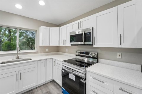 Casa en venta en Palm Coast, Florida, 4 dormitorios, 169.08 m2 № 2199779 - foto 17