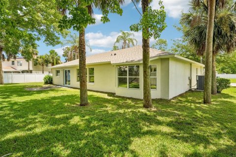 Casa en venta en Palm Coast, Florida, 4 dormitorios, 169.08 m2 № 2199779 - foto 4