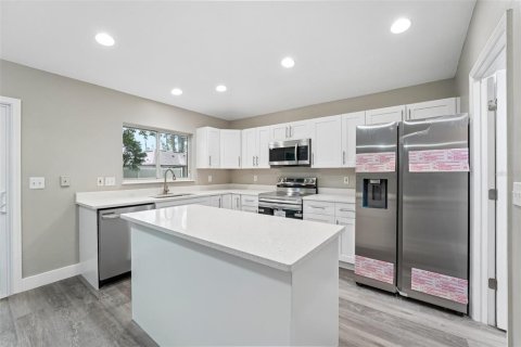 Casa en venta en Palm Coast, Florida, 4 dormitorios, 169.08 m2 № 2199779 - foto 14