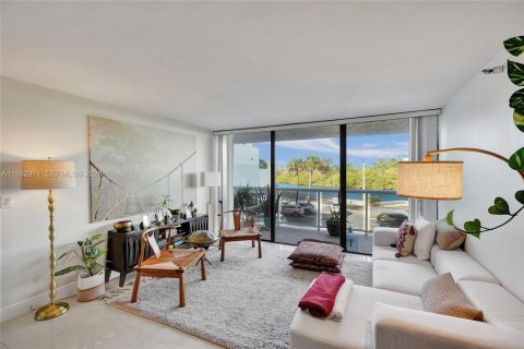 Снять в аренду кондоминиум в Авентура, Флорида 2 спальни, 106.47м2, № 1991795 - фото 7