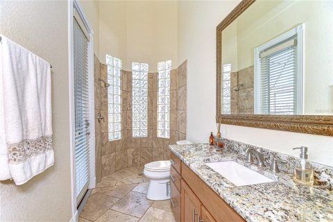 House in Apollo Beach, Florida 4 bedrooms, 549.24 sq.m. № 1650889 - photo 26