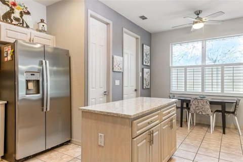 House in Spring Hill, Florida 2 bedrooms, 164.44 sq.m. № 1847143 - photo 10