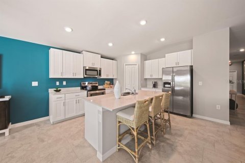 Casa en venta en Port Charlotte, Florida, 4 dormitorios, 180.32 m2 № 1838191 - foto 7