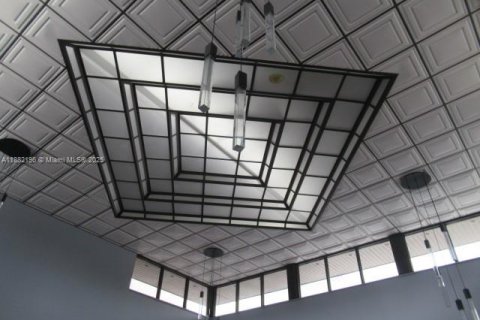 Condo in Pembroke Pines, Florida, 1 bedroom  № 1950639 - photo 19