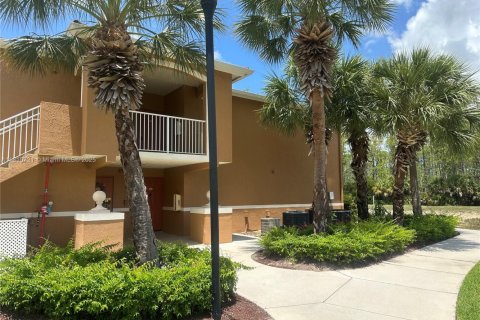 Купить кондоминиум в Нейплс, Флорида 3 спальни, 110.46м2, № 1888995 - фото 4