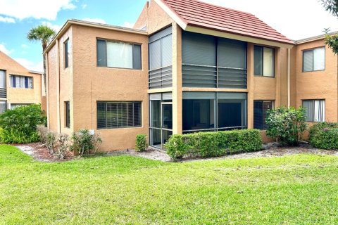 Condo in Boynton Beach, Florida, 2 bedrooms  № 2182719 - photo 28