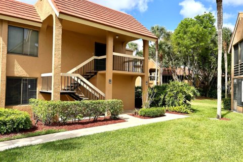 Condo in Boynton Beach, Florida, 2 bedrooms  № 2182719 - photo 23