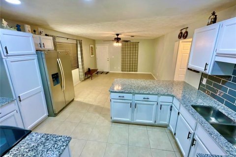 Купить виллу или дом в Мелроз, Флорида 4 комнаты, 93.65м2, № 2208129 - фото 3