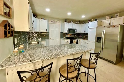 Купить виллу или дом в Мелроз, Флорида 4 комнаты, 93.65м2, № 2208129 - фото 13