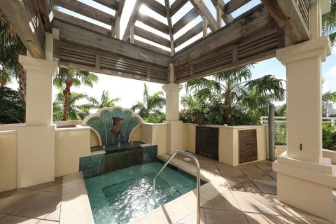 Condominio en alquiler en Sarasota, Florida, 1 dormitorio, 192.96 m2 № 930744 - foto 28