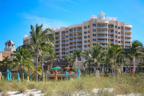 Condominio en alquiler en Sarasota, Florida, 1 dormitorio, 192.96 m2 № 930744 - foto 2