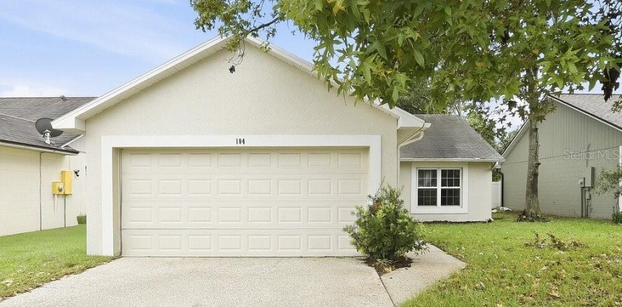 Villa ou maison à Sanford, Floride 3 chambres, 115.94 m2 № 2383534
