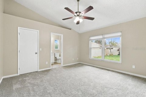 Villa ou maison à louer à Sanford, Floride: 3 chambres, 115.94 m2 № 2383534 - photo 8