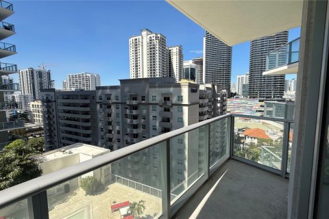 Condominio en venta en Miami, Florida, 49.24 m2 № 2027669 - foto 5