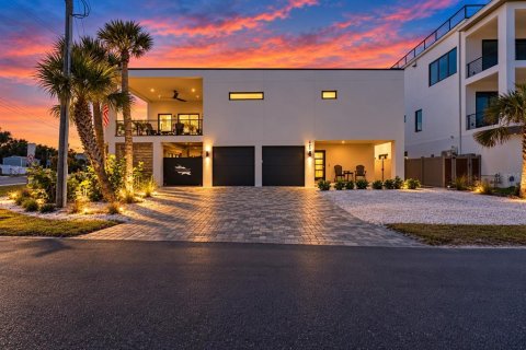 Villa ou maison à vendre à New Smyrna Beach, Floride: 3 chambres, 217.02 m2 № 2388530 - photo 2