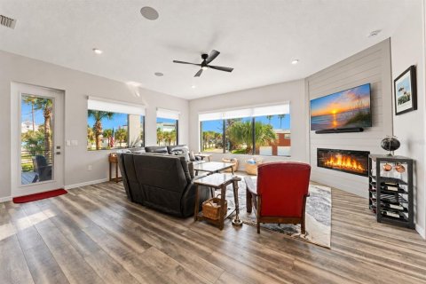 Villa ou maison à vendre à New Smyrna Beach, Floride: 3 chambres, 217.02 m2 № 2388530 - photo 20