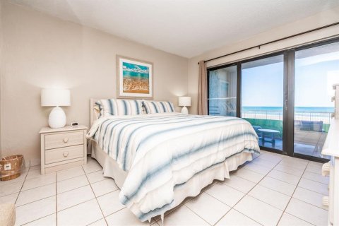Condo in New Smyrna Beach, Florida, 1 bedroom  № 1448158 - photo 9