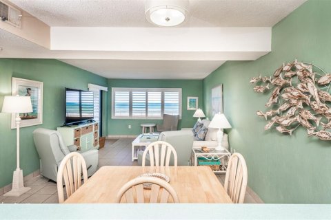 Condo in New Smyrna Beach, Florida, 1 bedroom  № 1448158 - photo 6