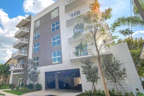 Condo à Hollywood, Floride, 1 chambre  № 2007470