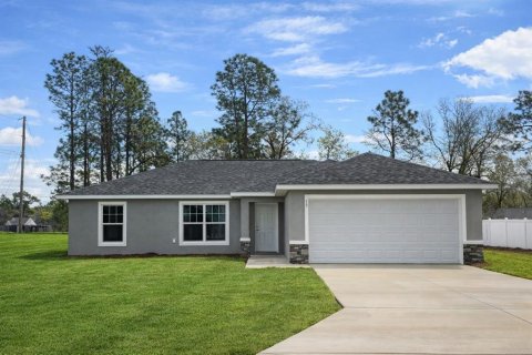 Villa ou maison à Citrus Springs, Floride 3 chambres, 130.06 m2 № 2142421