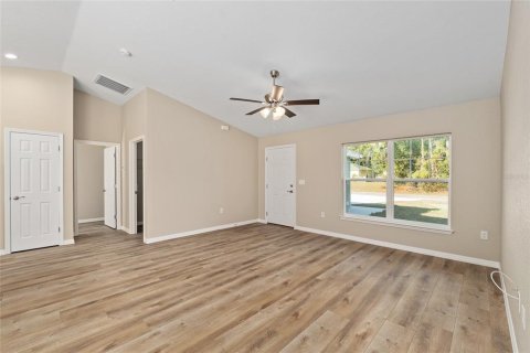 Villa ou maison à vendre à Citrus Springs, Floride: 3 chambres, 130.06 m2 № 2142421 - photo 13