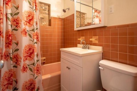 Casa en alquiler en Port Charlotte, Florida, 2 dormitorios, 94.3 m2 № 2109005 - foto 15