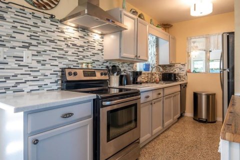 Casa en alquiler en Port Charlotte, Florida, 2 dormitorios, 94.3 m2 № 2109005 - foto 6