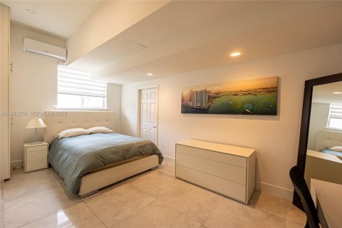 Villa ou maison à louer à Doral, Floride: 5 chambres, 203.64 m2 № 1976631 - photo 19