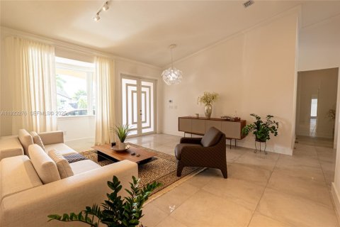 Villa ou maison à louer à Doral, Floride: 5 chambres, 203.64 m2 № 1976631 - photo 6