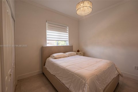 Villa ou maison à louer à Doral, Floride: 5 chambres, 203.64 m2 № 1976631 - photo 16