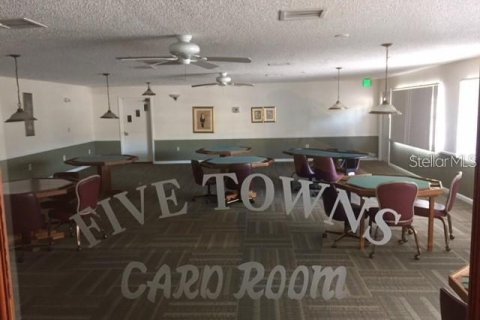 Condo in Saint Petersburg, Florida, 1 bedroom  № 1917897 - photo 30