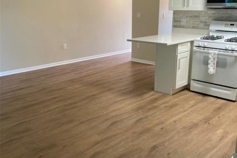Condo in Saint Petersburg, Florida, 1 bedroom  № 1917897 - photo 20
