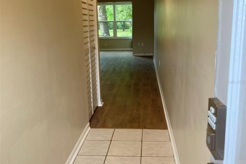 Condo in Saint Petersburg, Florida, 1 bedroom  № 1917897 - photo 4
