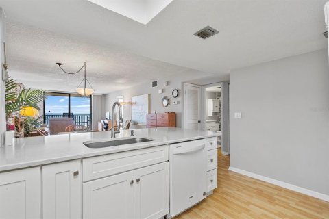 Condominio en venta en Cocoa Beach, Florida, 2 dormitorios, 116.69 m2 № 2138983 - foto 12