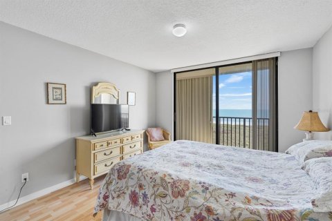 Condominio en venta en Cocoa Beach, Florida, 2 dormitorios, 116.69 m2 № 2138983 - foto 17