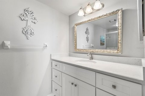 Condominio en venta en Cocoa Beach, Florida, 2 dormitorios, 116.69 m2 № 2138983 - foto 18