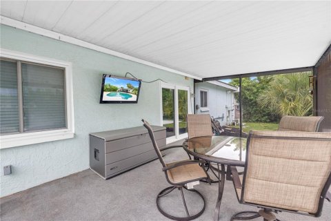 Villa ou maison à vendre à Largo, Floride: 3 chambres, 100.33 m2 № 2408877 - photo 10